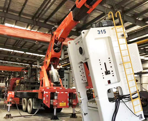 雷山提升工作效率，选择优质折臂吊租赁服务